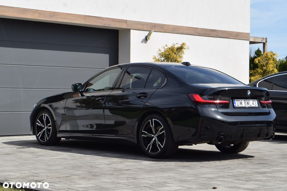 BMW Seria 3 320d xDrive mHEV M Sport sport - 5