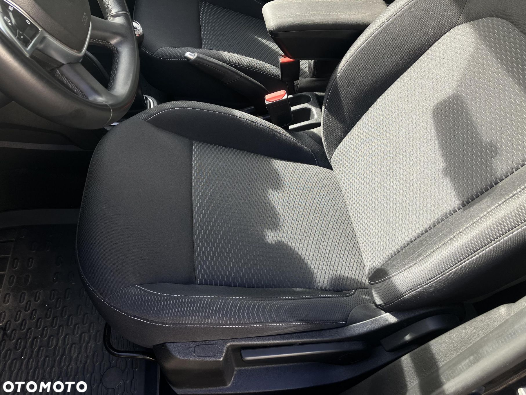 Dacia Duster 1.6 SCe Comfort - 12