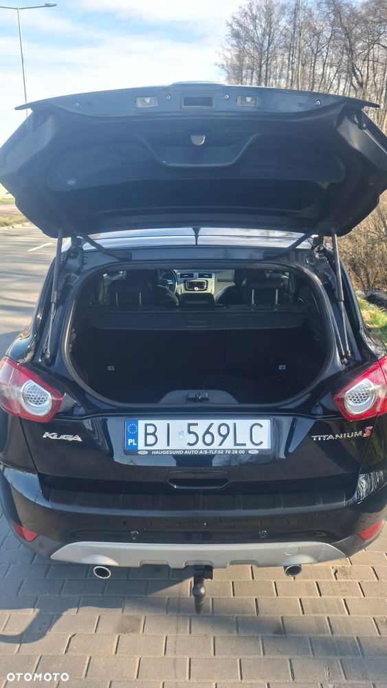 Ford Kuga 2.0 TDCi 2x4 Titanium - 11