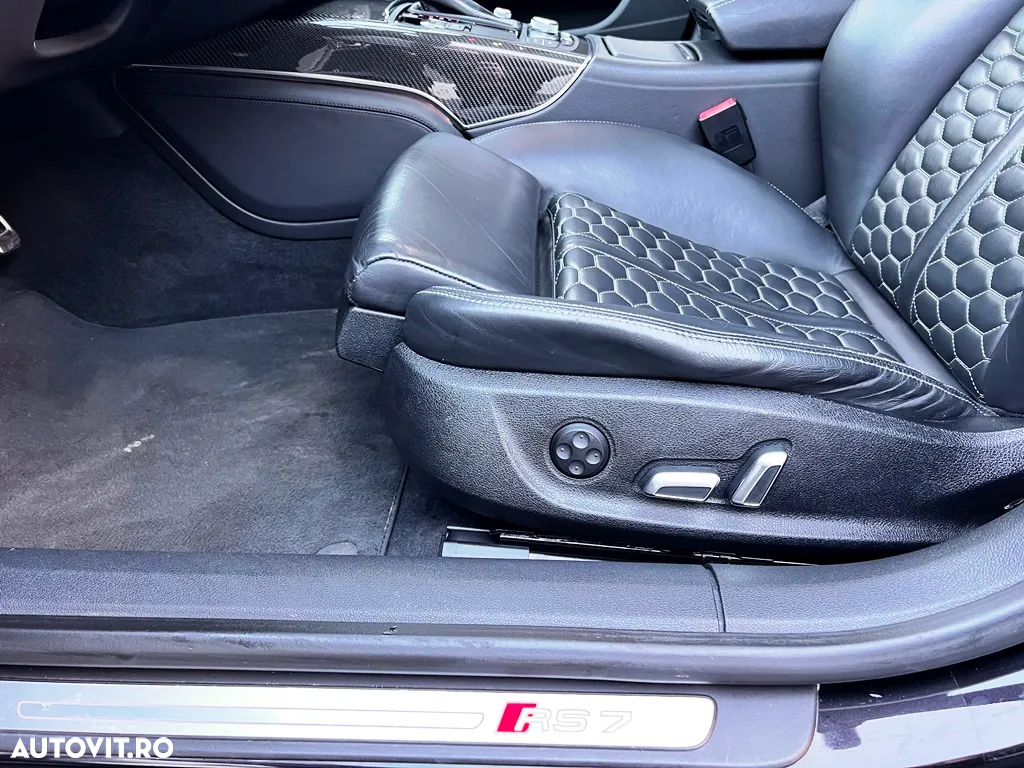 Audi RS7 - 26
