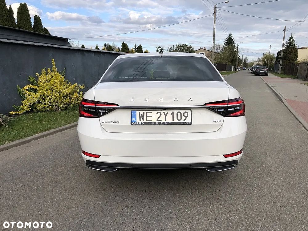 Skoda Superb 2.0 TDI SCR 4x4 L&K DSG - 4