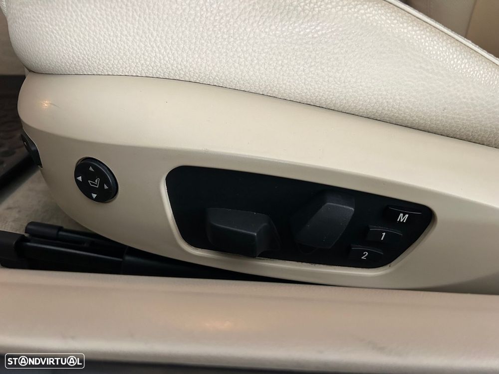 BMW 335 d Auto - 26