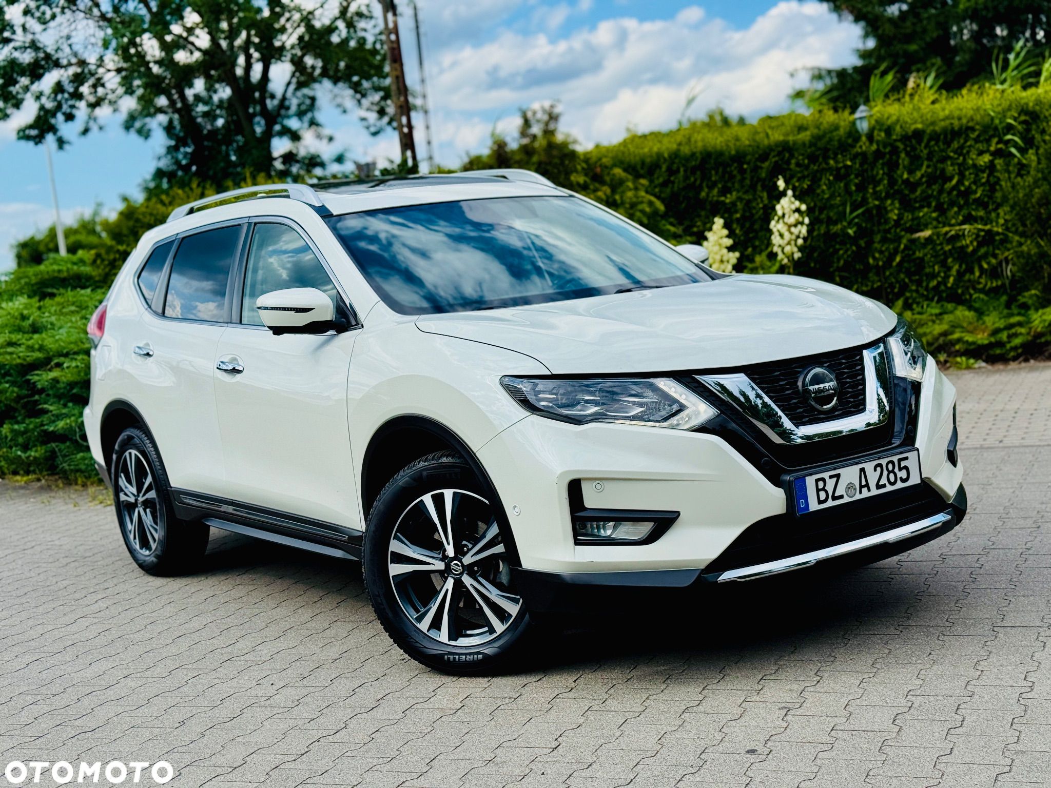 Nissan X-Trail 1.3 DIG-T Tekna - 1