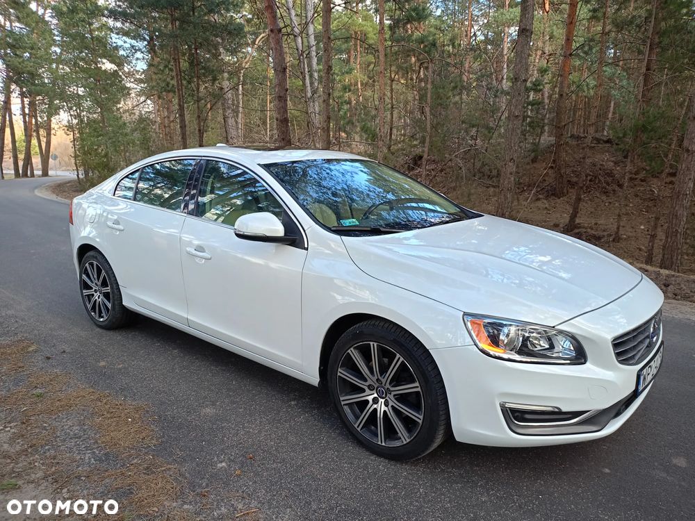 Volvo S60 T5 Drive-E Momentum - 8