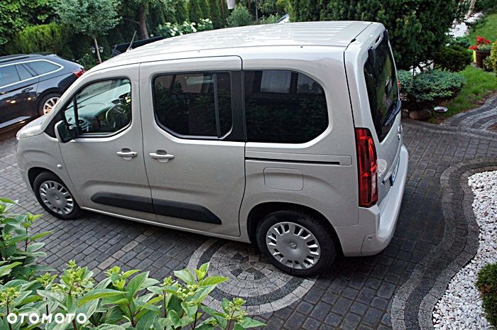 Opel Combo 1.5 D Automatik Start/Stop Innovation - 26