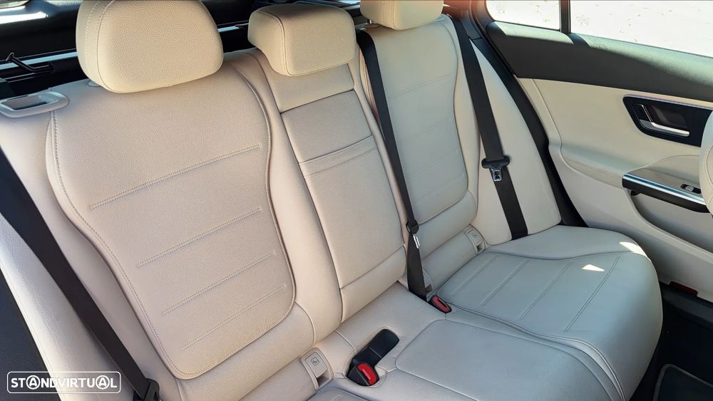 Mercedes-Benz C 220 - 32