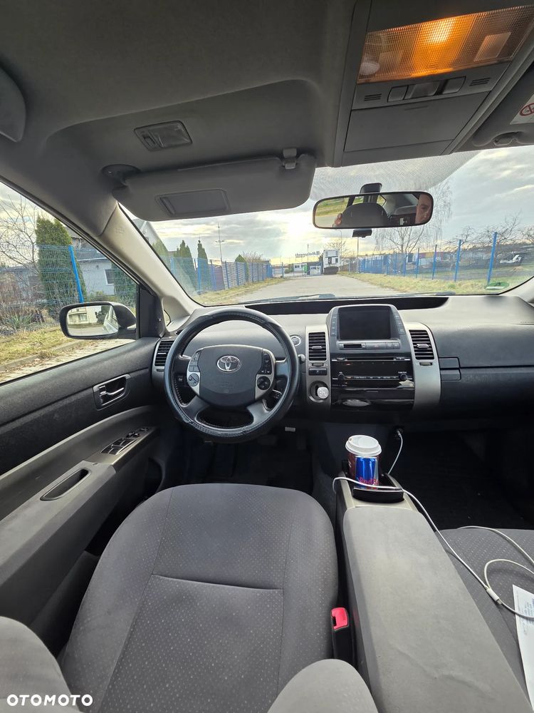 Toyota Prius 1.5 VVT-i Prestige - 10