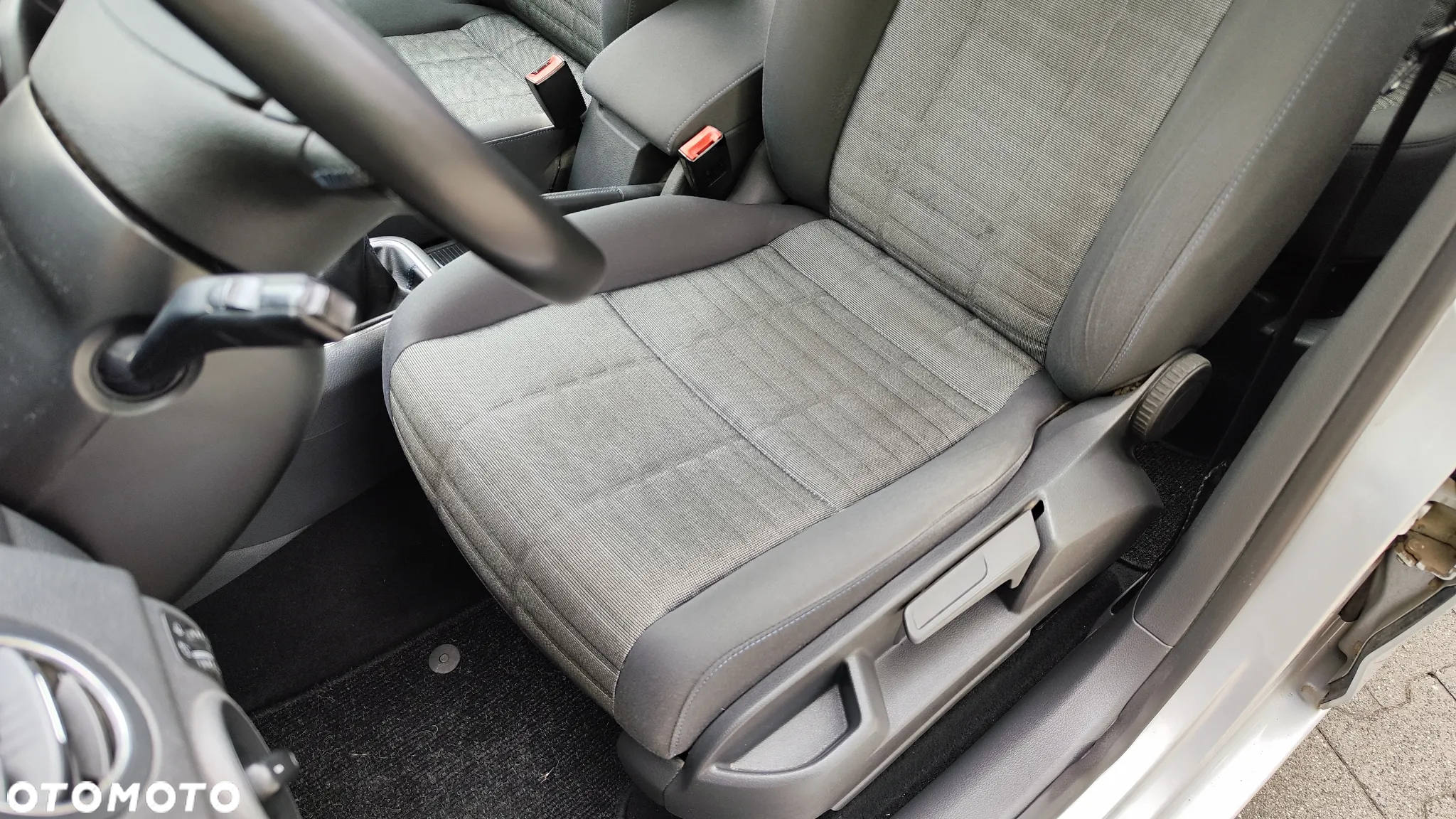 Volkswagen Golf Plus 1.6 Tour - 21
