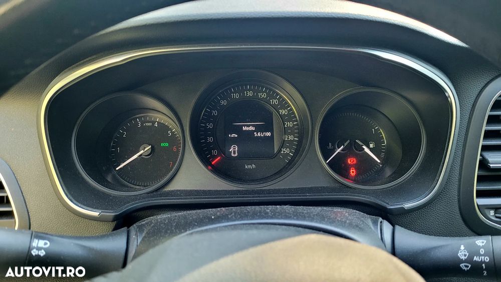 Renault Megane TCe GPF Zen - 9