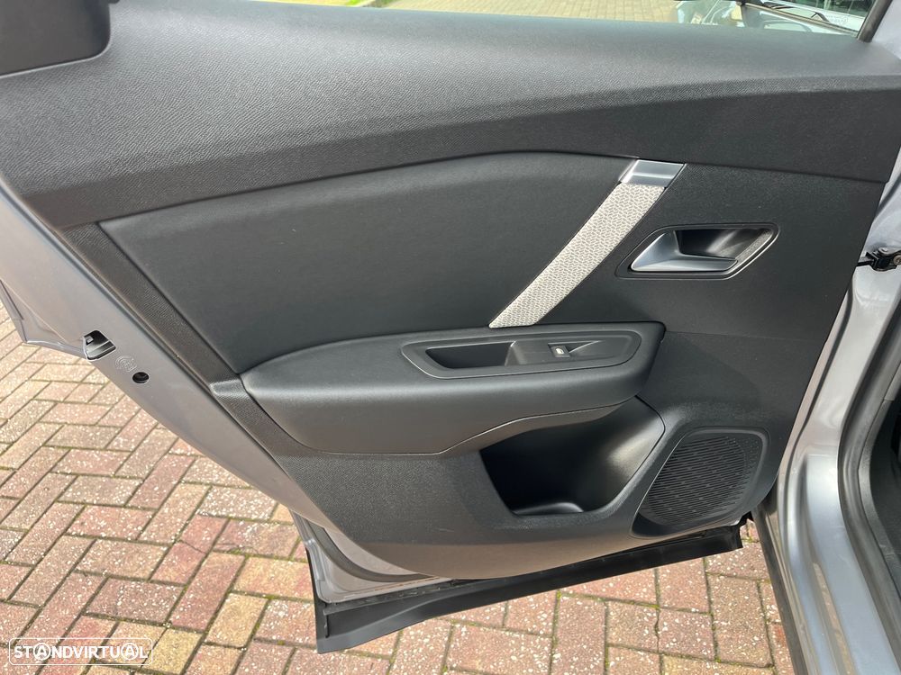 Citroën C4 1.5 BlueHDi Shine Pack EAT8 - 25