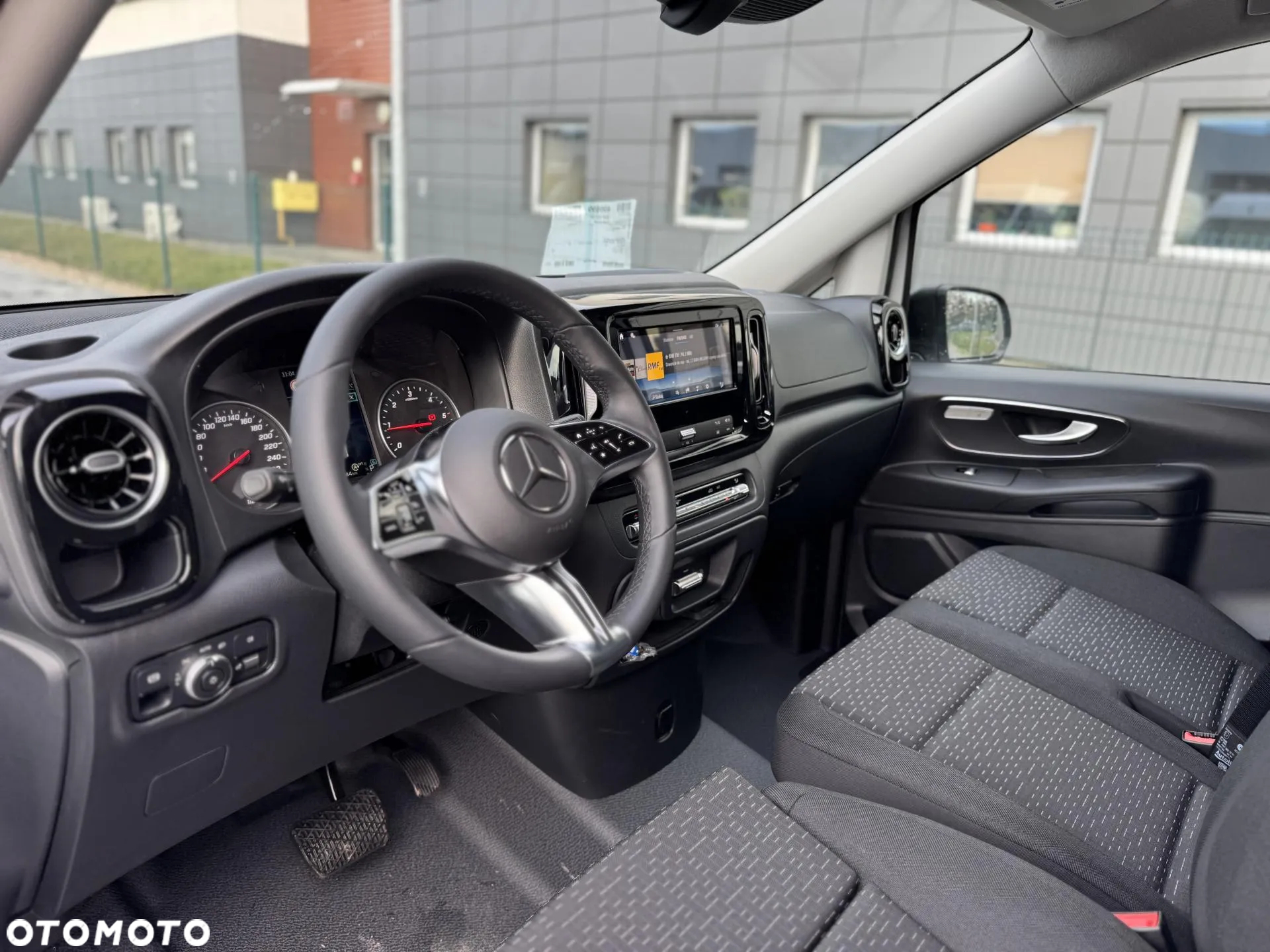 Mercedes-Benz Vito - 10