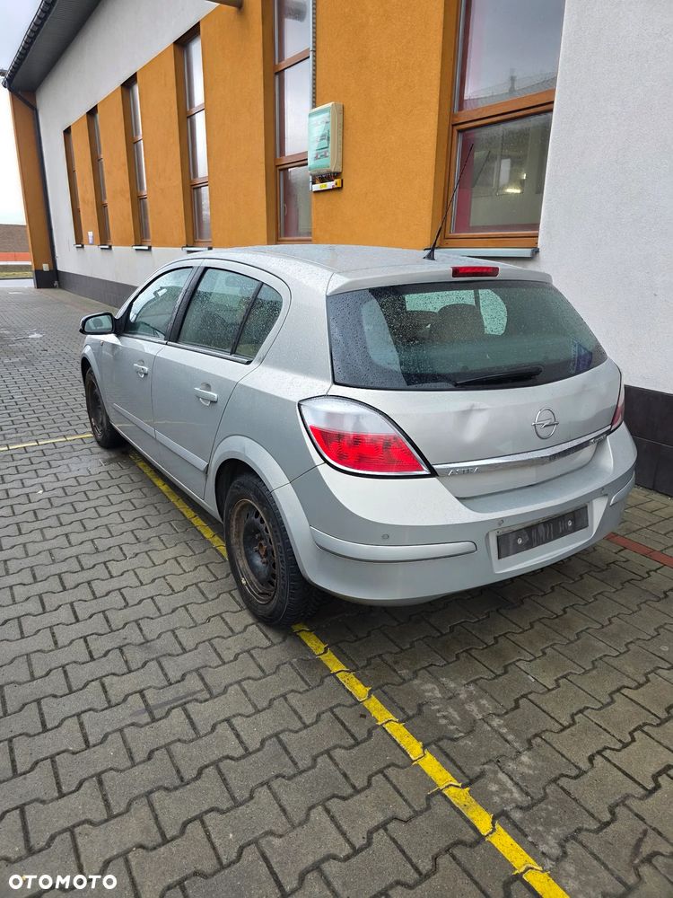 Opel Astra 1.6 Elegance - 4