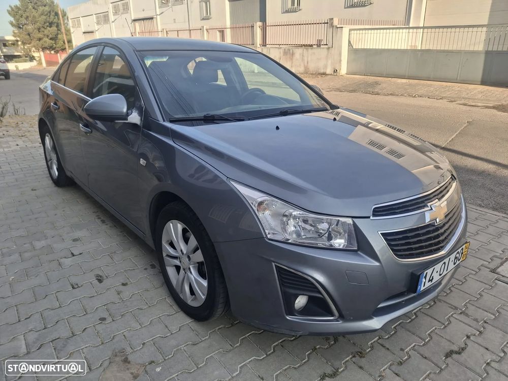 Chevrolet Cruze 1.7 VCDi LTZ - 2