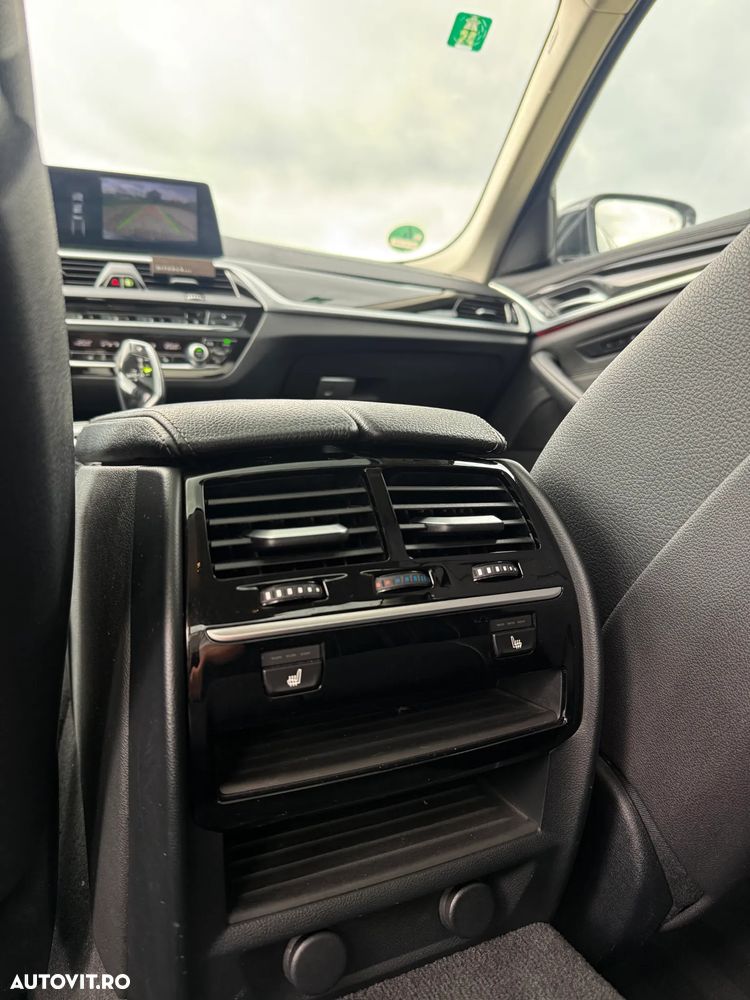 BMW Seria 5 520d AT - 12