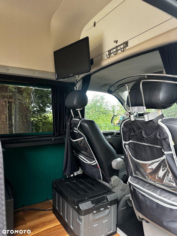 Volkswagen Transporter - 21