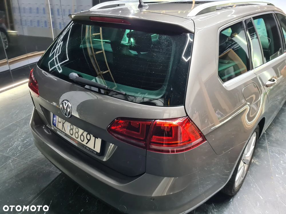 Volkswagen Golf - 18
