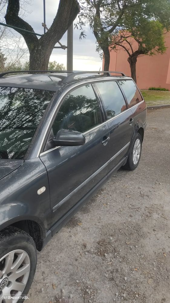 VW Passat Variant 1.9 TDi Confortline - 3