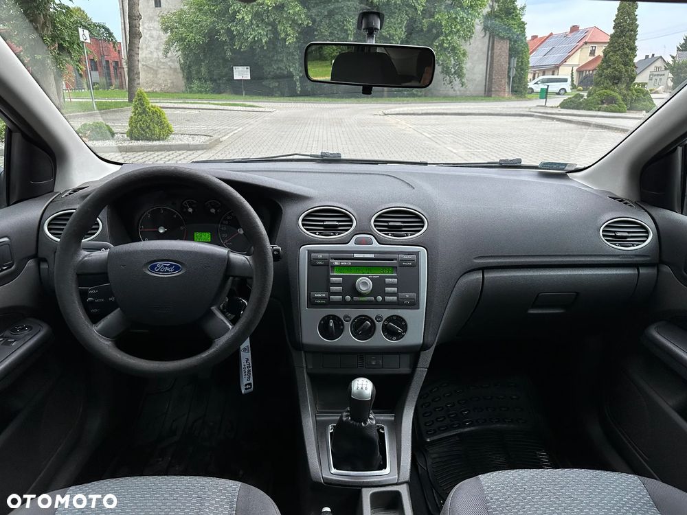 Ford Focus - 13