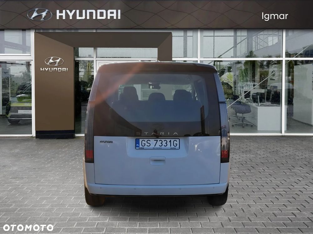 Hyundai Staria 1.6 T-GDI HEV Luxury - 4