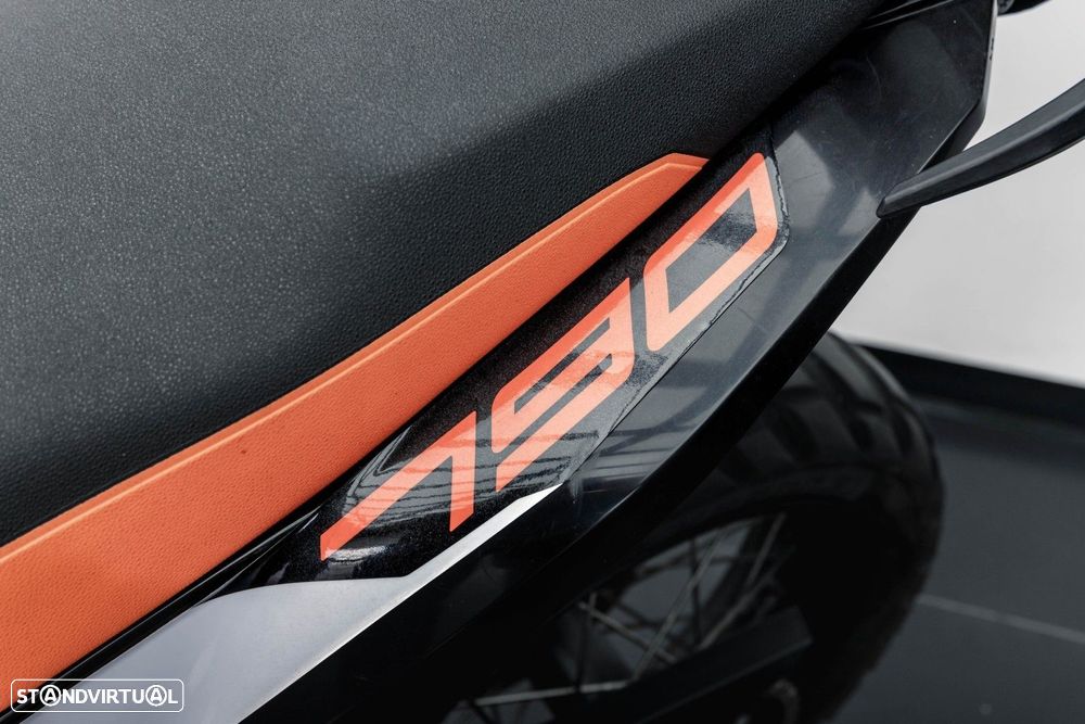 KTM Adventure 790 R - 20