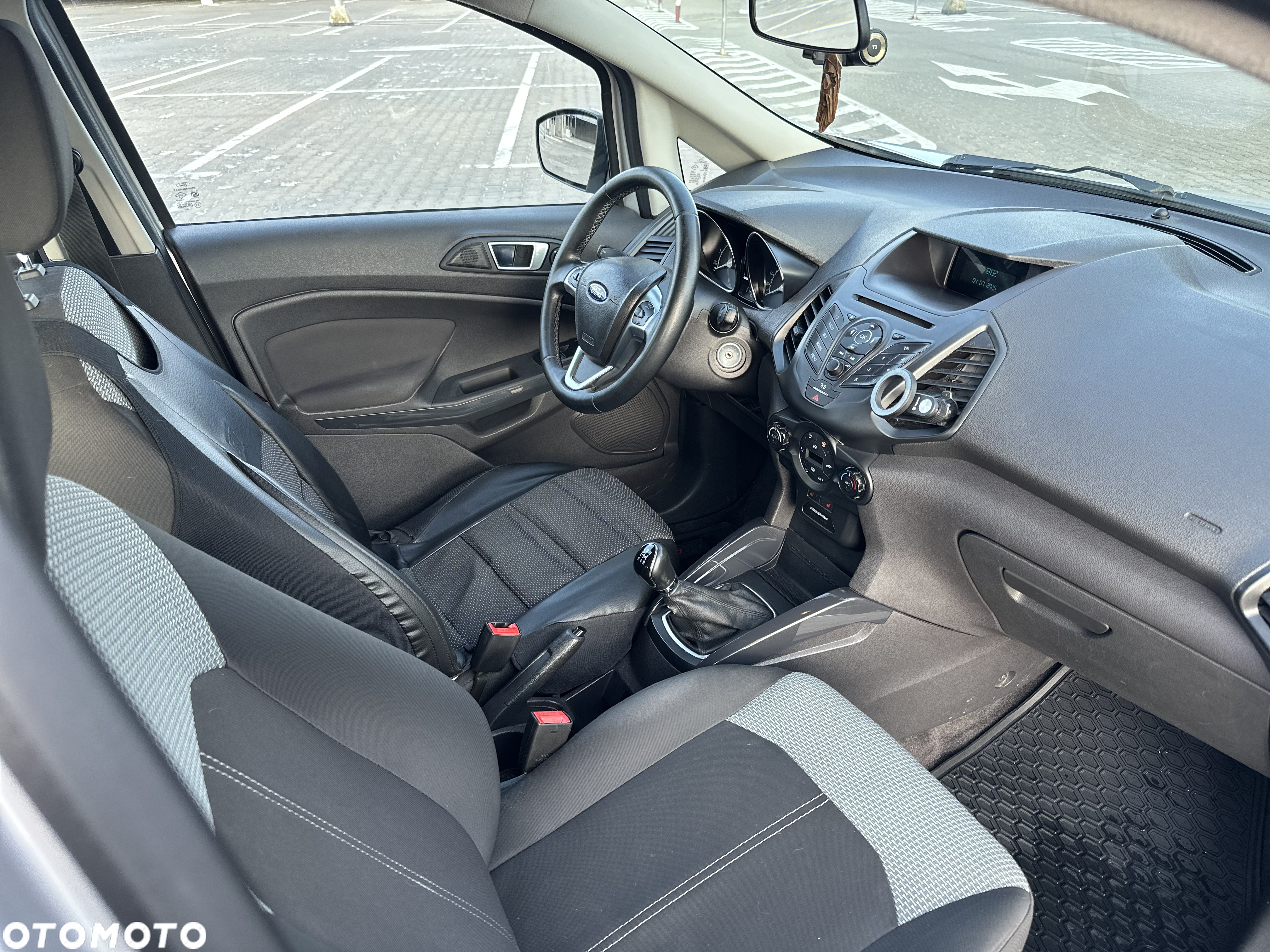 Ford EcoSport 1.5 EcoBlue TITANIUM - 10