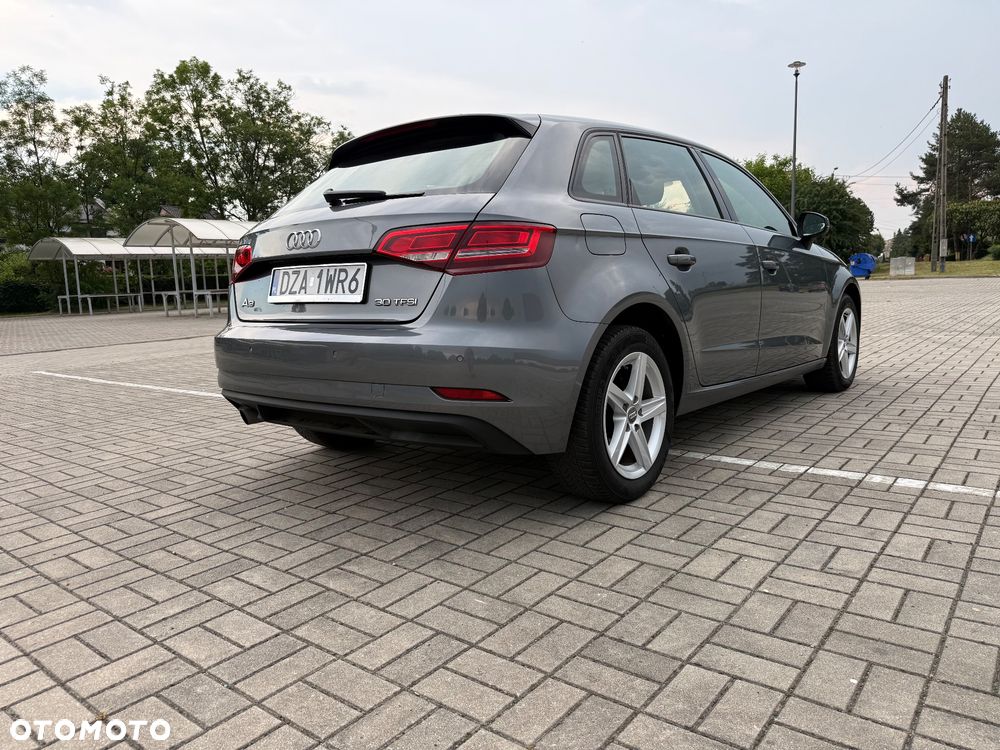Audi A3 Sportback 30 TFSI - 9