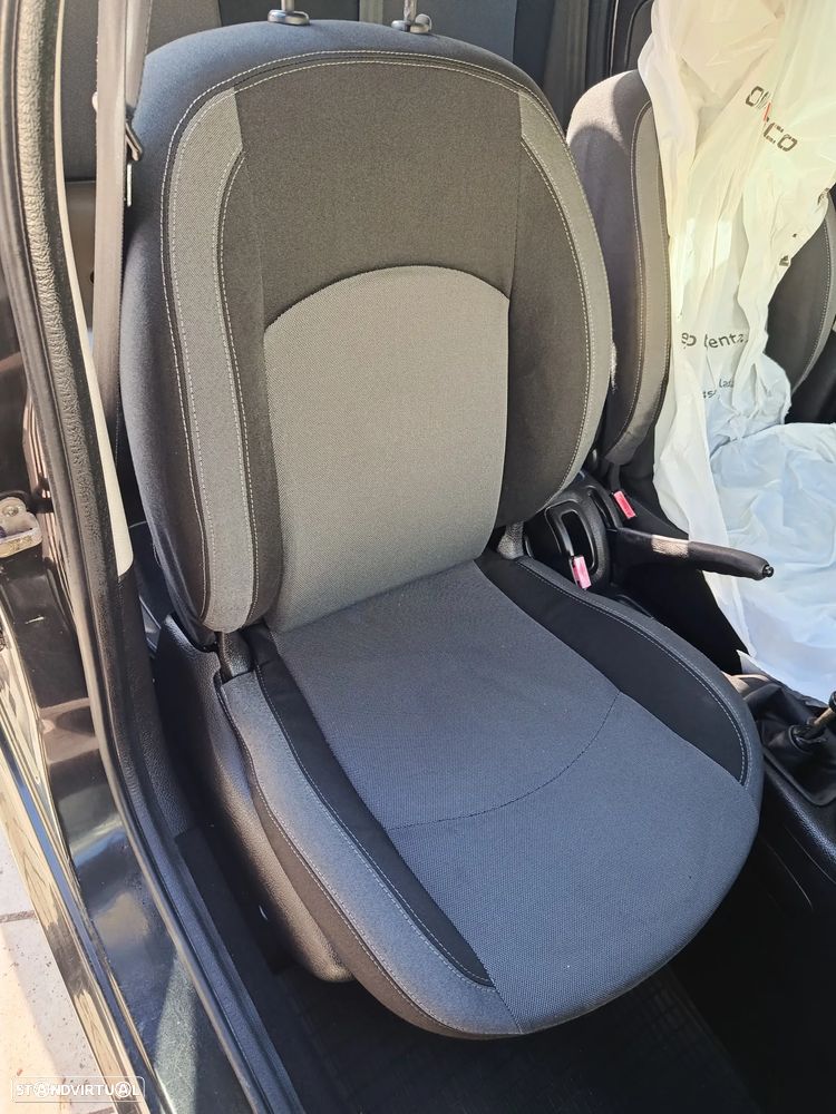 Peugeot 206 SW 1.4 - 4