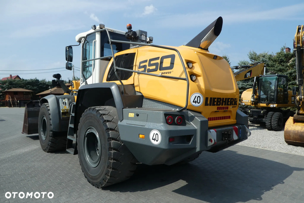 Liebherr L 550 XPower z Niemiec