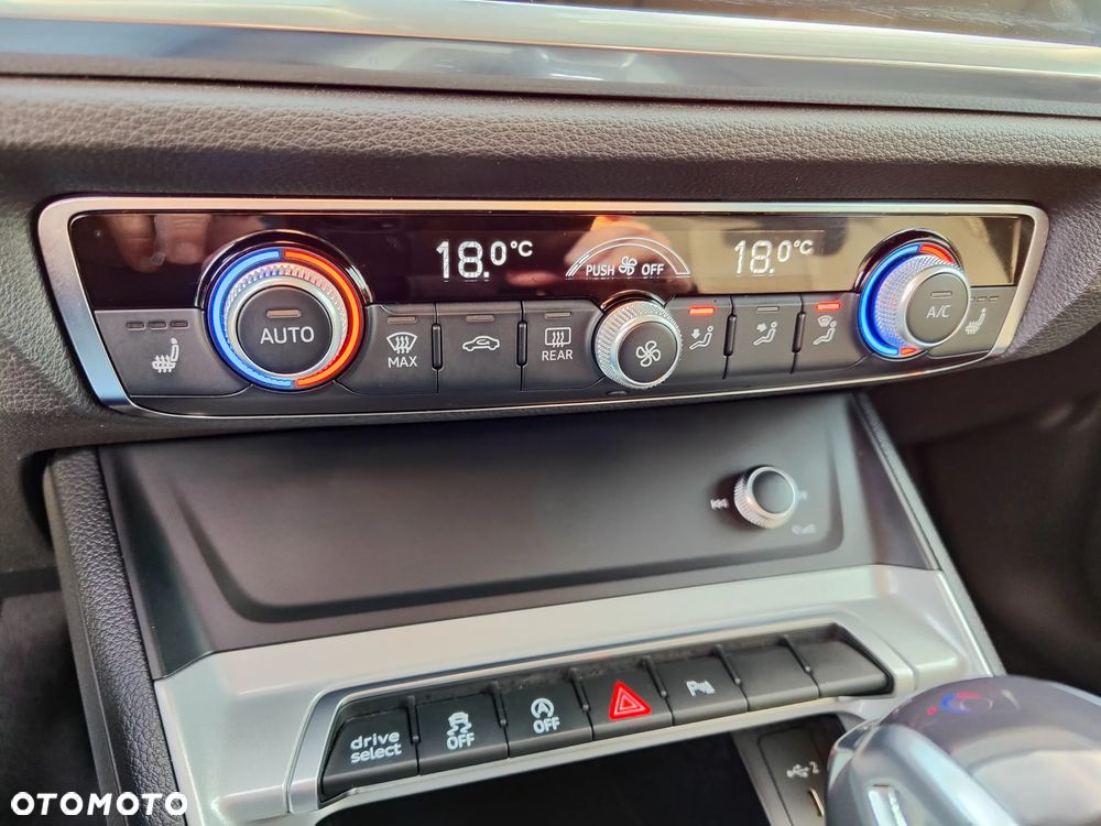 Audi Q3 35 TFSI Advanced S tronic - 22