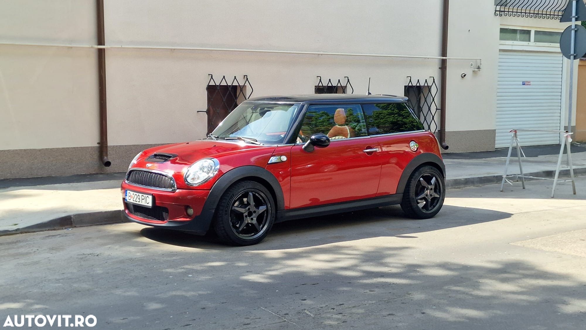 Mini Cooper S Standard - 1