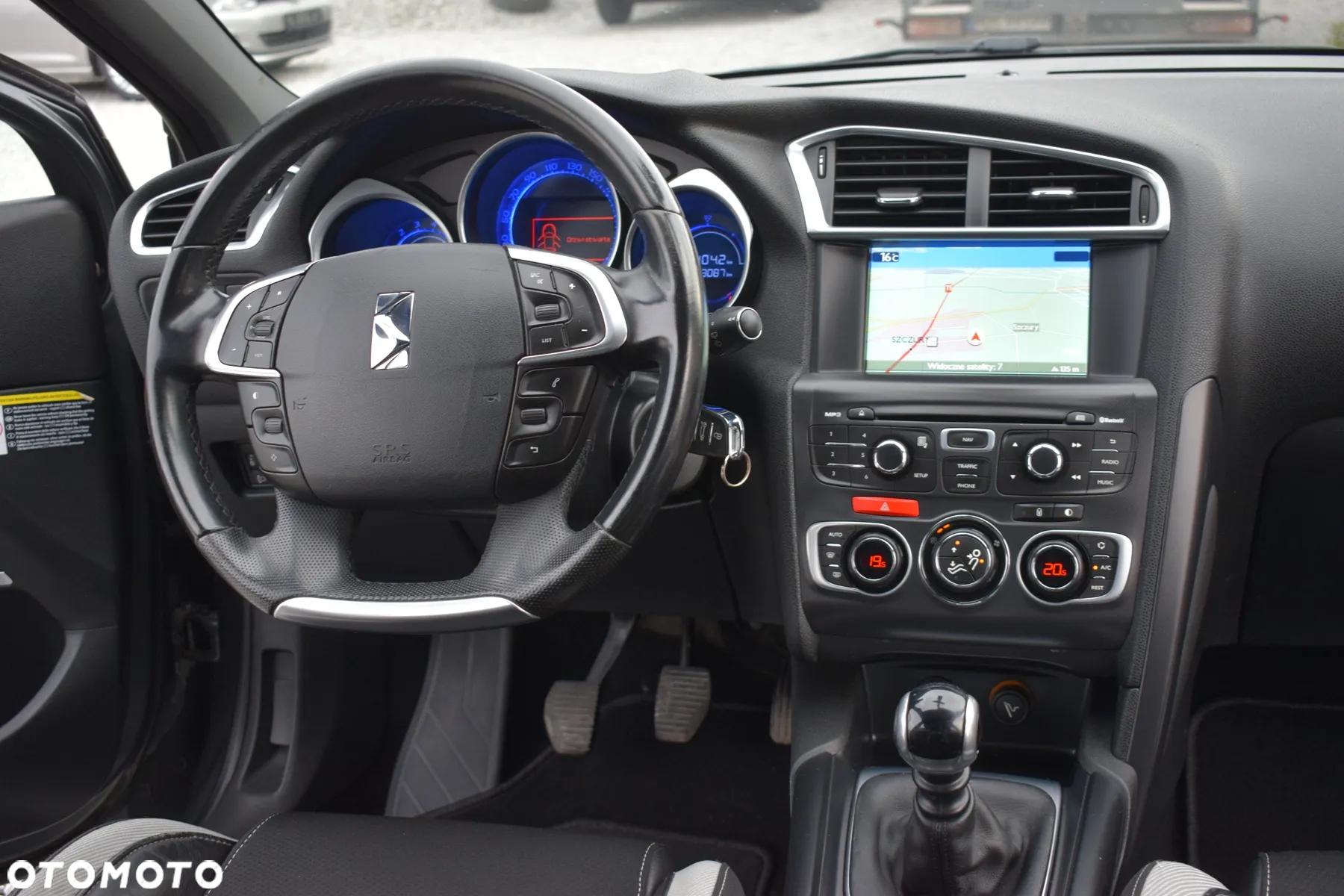Citroën DS4 HDi 115 Chic - 20