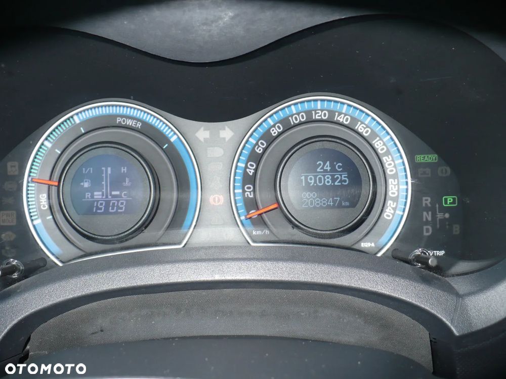 Toyota Auris 1.8 HSD Luna - 20