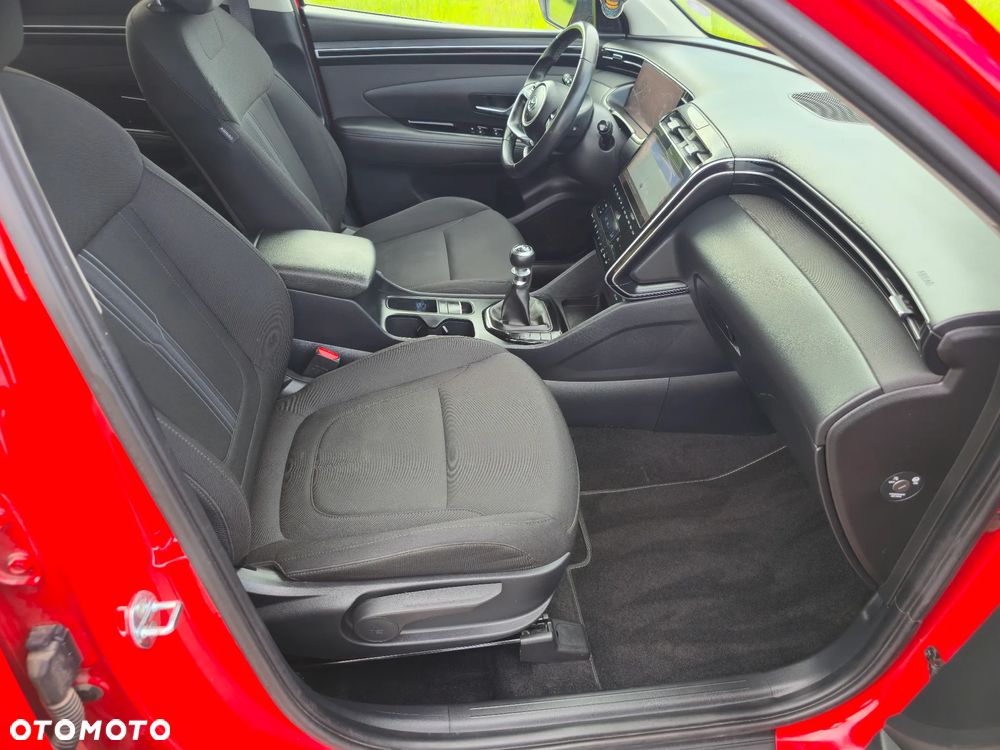 Hyundai Tucson 1.6 T-GDi 48V-Hybrid 2WD Trend - 18