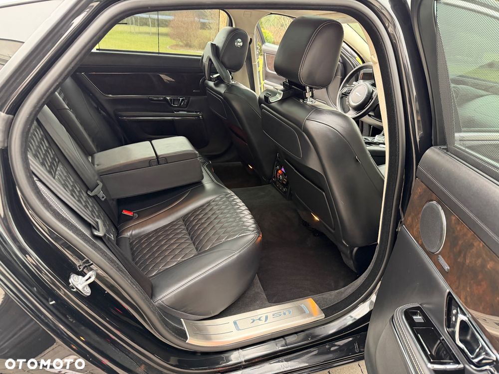 Jaguar XJ 3.0 V6 Kompressor AWD Langversion Portfolio - 32