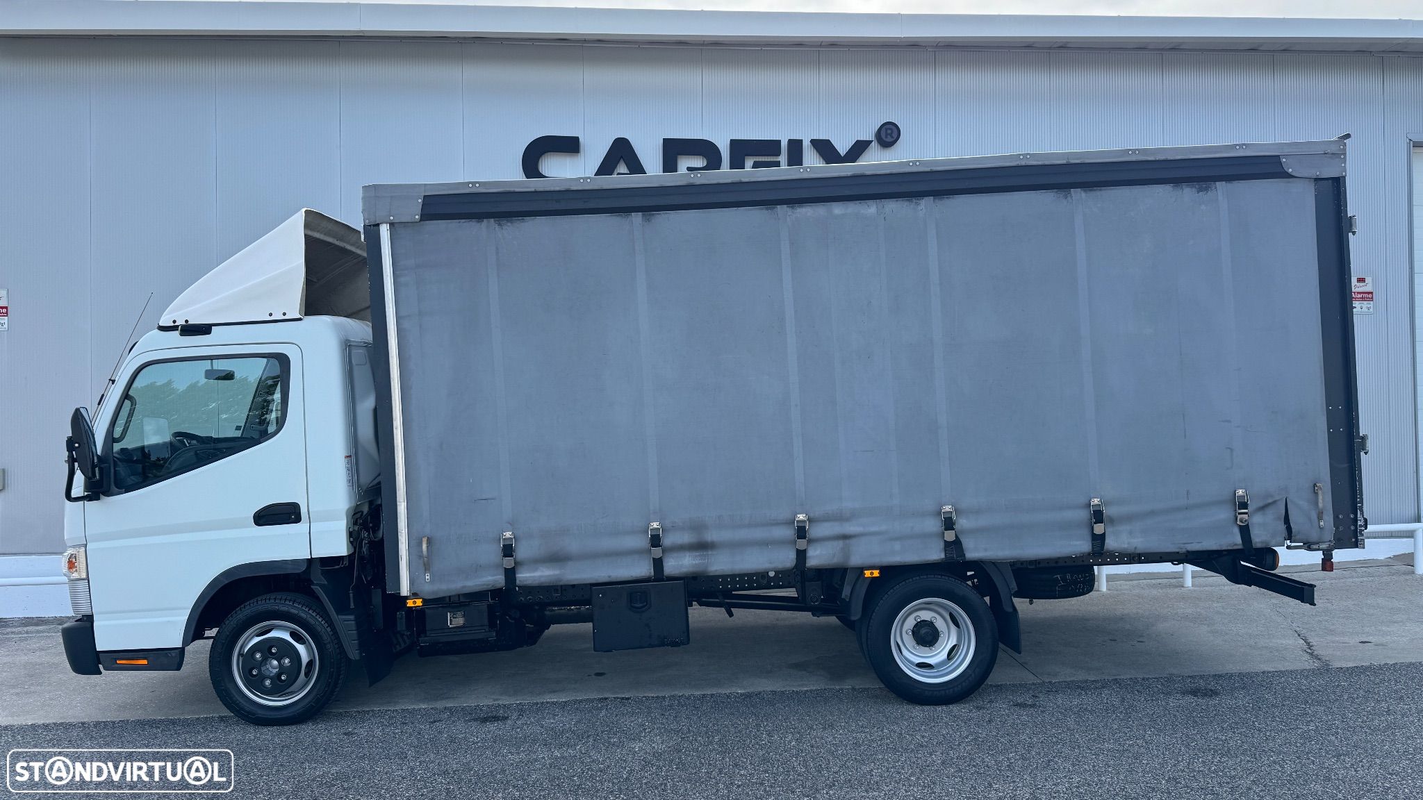 Mitsubishi Canter 3C13 C/Lonas - 1