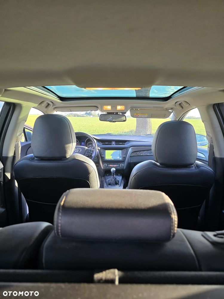 Toyota Avensis 2.0 D-4D Prestige - 18