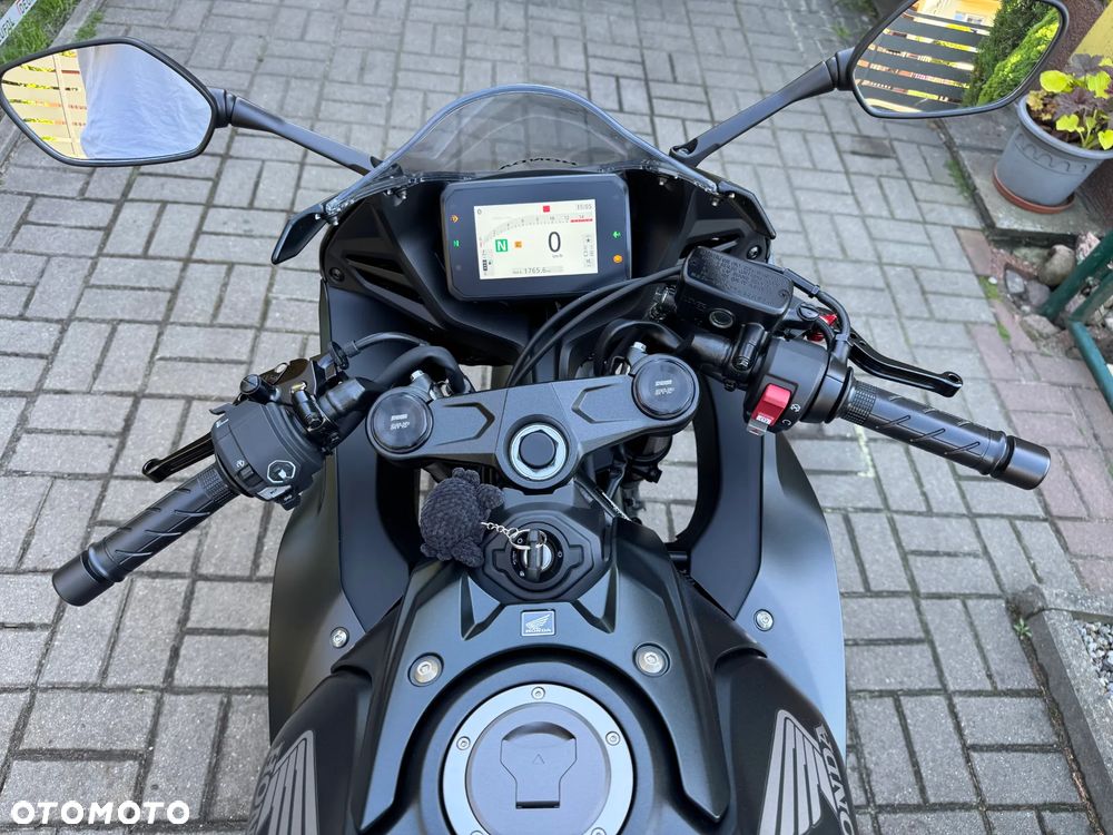 Honda CBR - 5