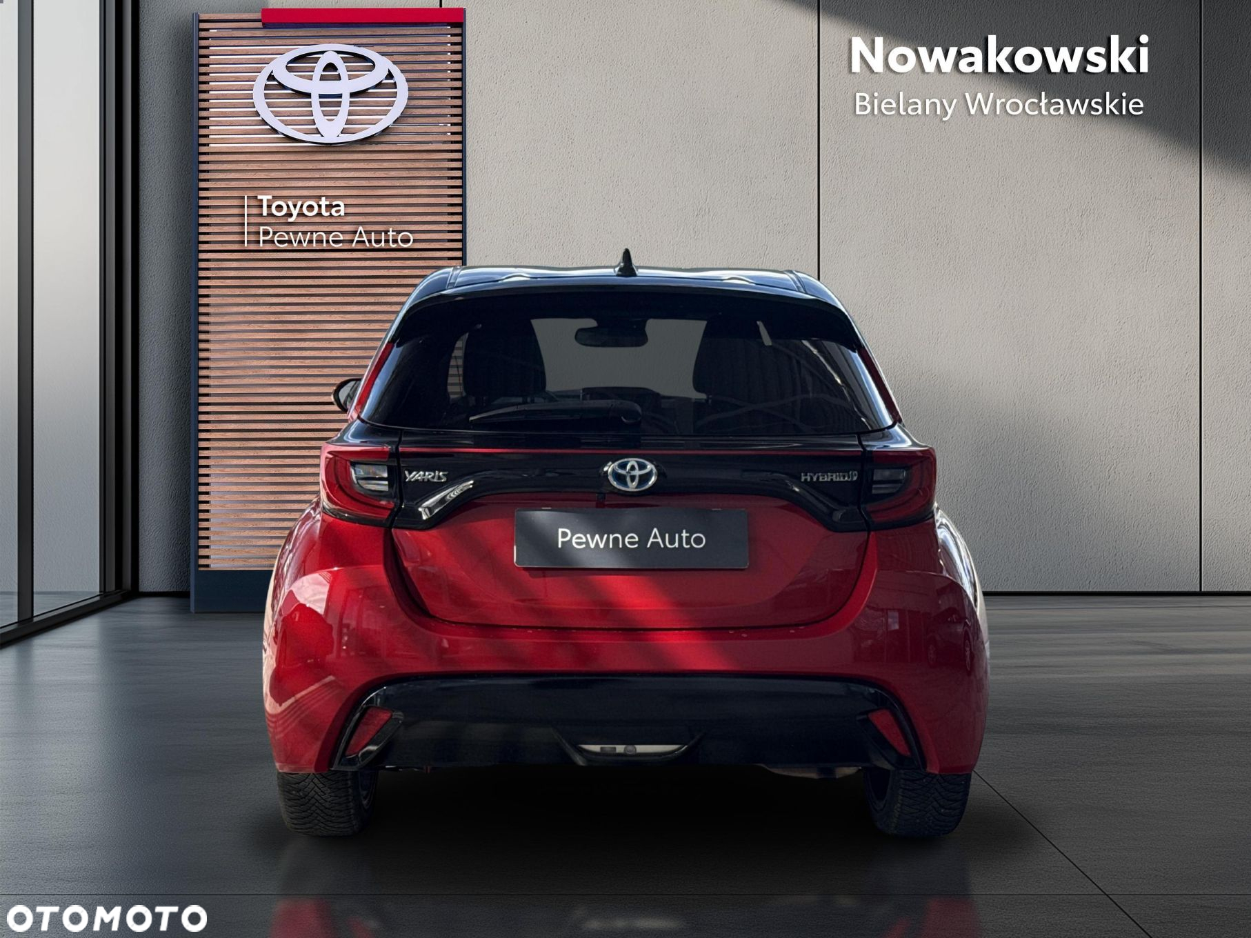 Toyota Yaris Hybrid 1.5 Selection Style - 4