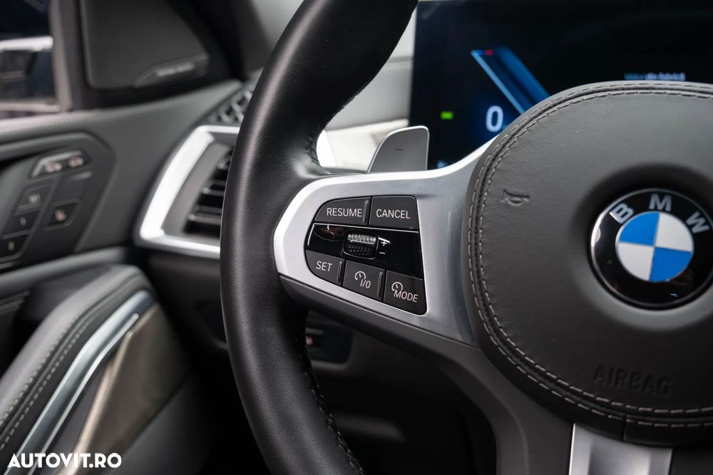 BMW X6 xDrive40i AT MHEV - 19