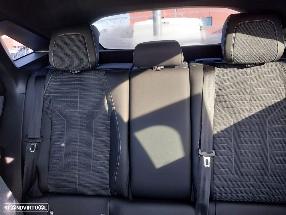 Peugeot E-3008 97 kWh Long Range Allure - 6