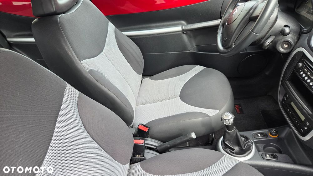 Citroën C3 Pluriel 1.4 - 14