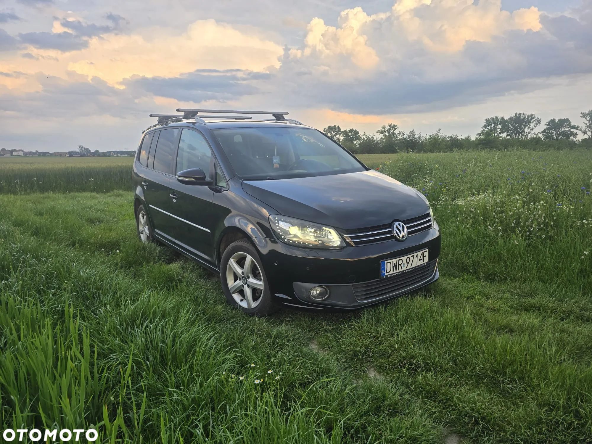Volkswagen Touran 2.0 TDI DPF Highline - 1
