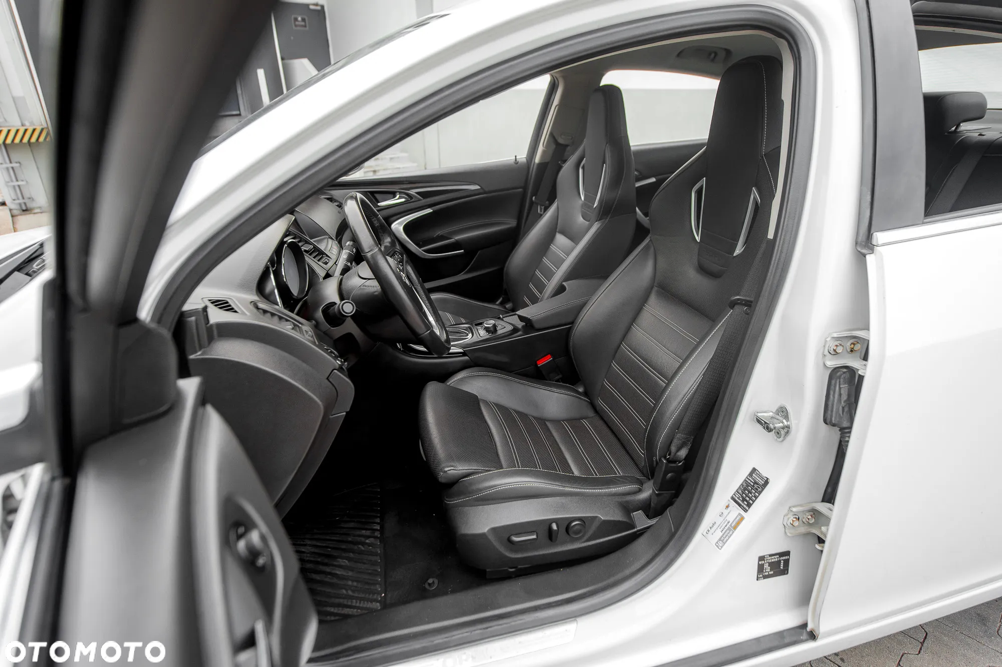 Opel Insignia 2.0 CDTI Cosmo - 6