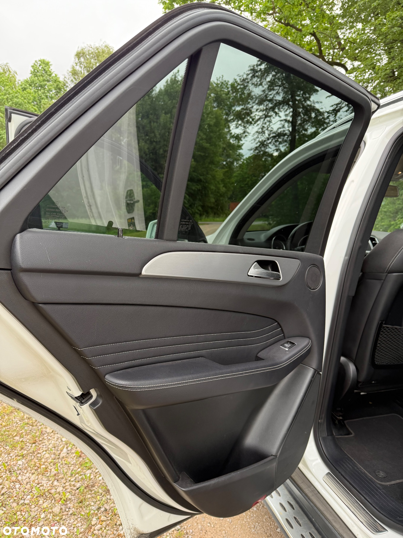 Mercedes-Benz ML 350 BlueTec 4-Matic - 16