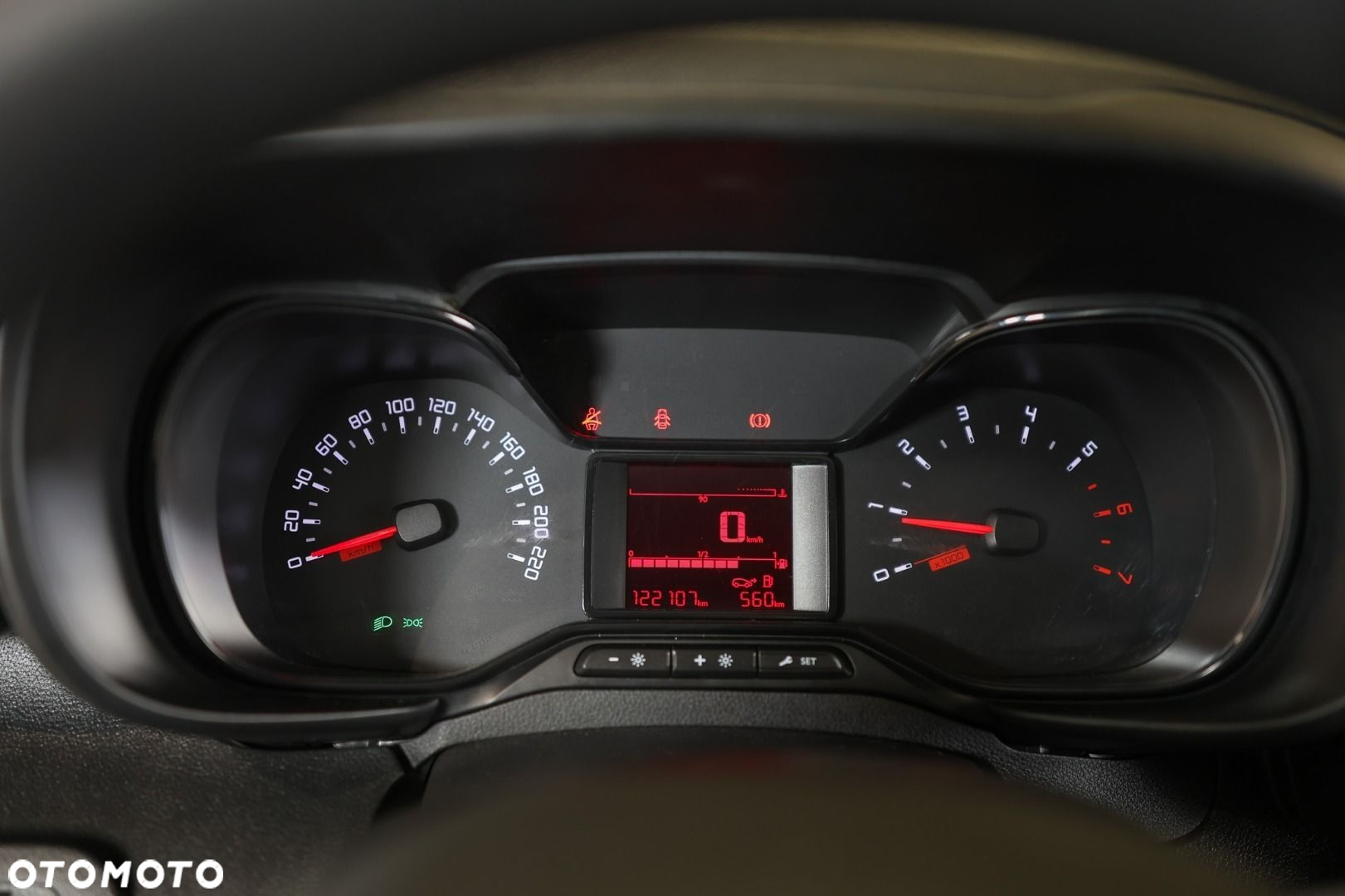 Toyota PROACE CITY - 8