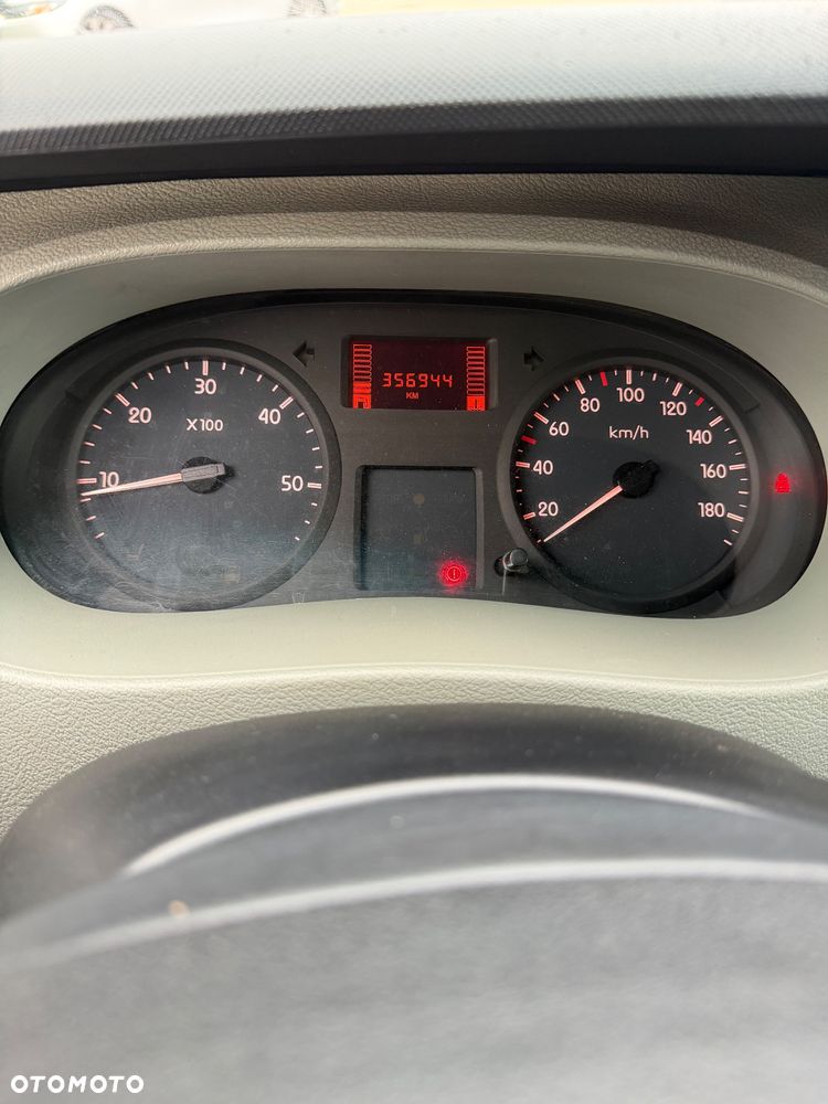 Renault Master - 10