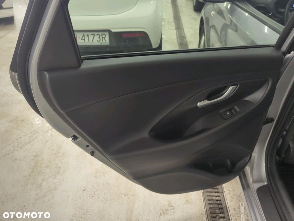 Hyundai i30 1.0 T-GDI Modern - 17