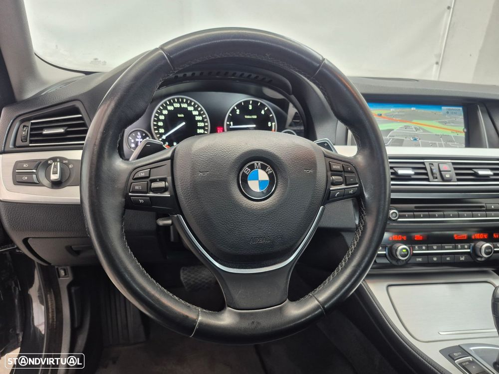 BMW 518 d Line Luxury Auto - 12