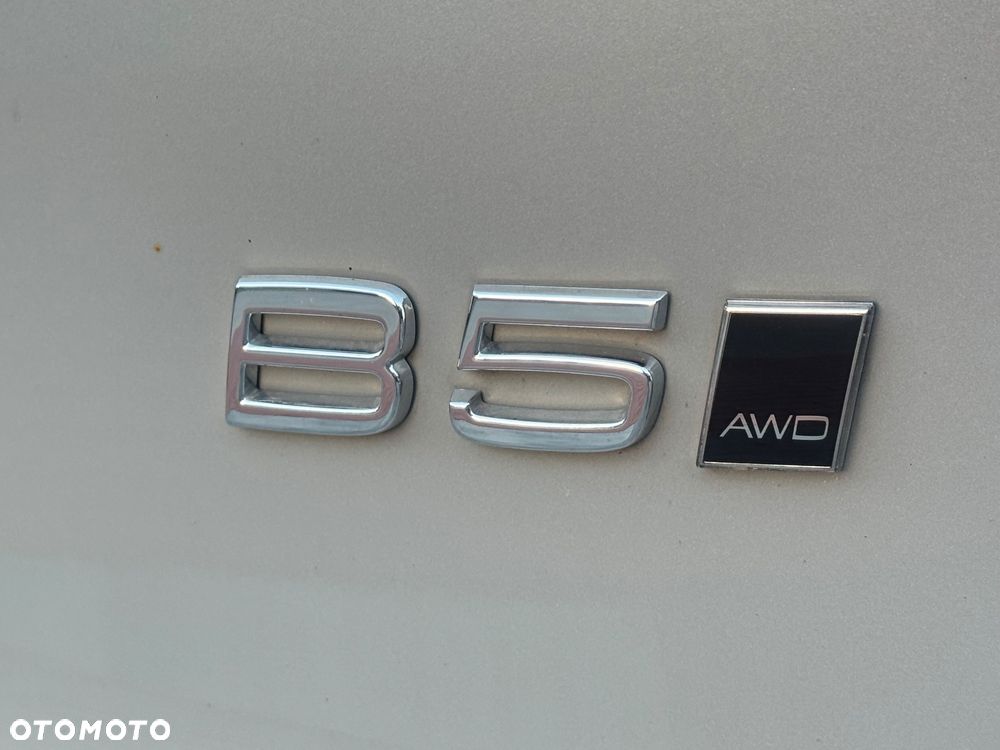 Volvo XC 40 B5 AWD Ultimate Dark - 14
