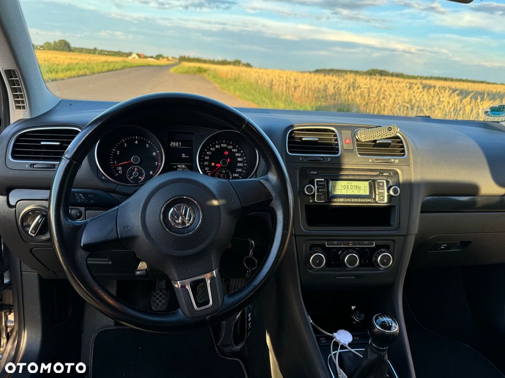 Volkswagen Golf 1.4 TSI Comfortline - 8